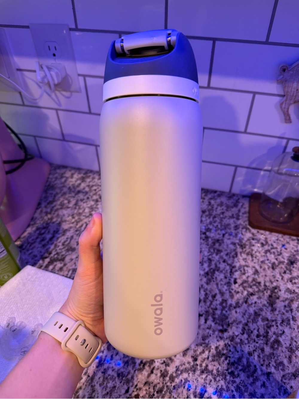 Owala Free Sip Bottle 32oz - Color (Rock On)